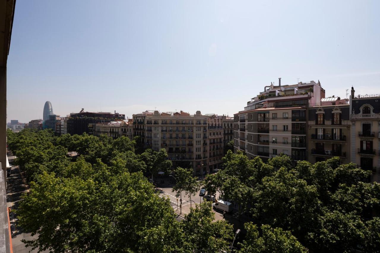 Chic Gran Via Apartment Барселона Екстериор снимка