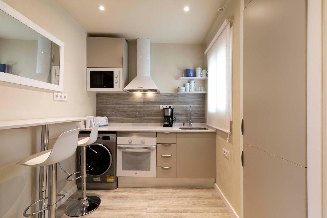 Chic Gran Via Apartment Барселона Екстериор снимка