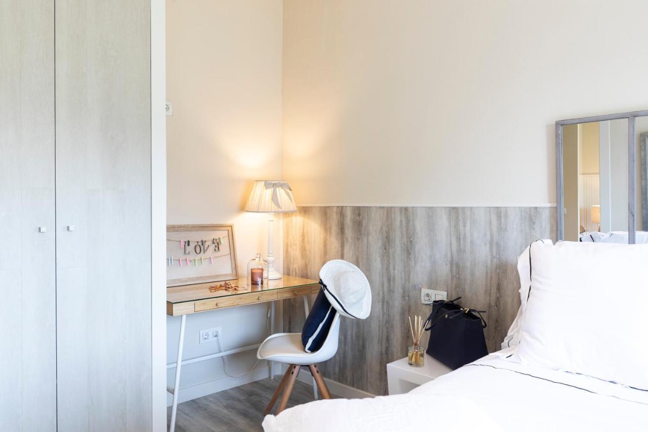 Chic Gran Via Apartment Барселона Екстериор снимка
